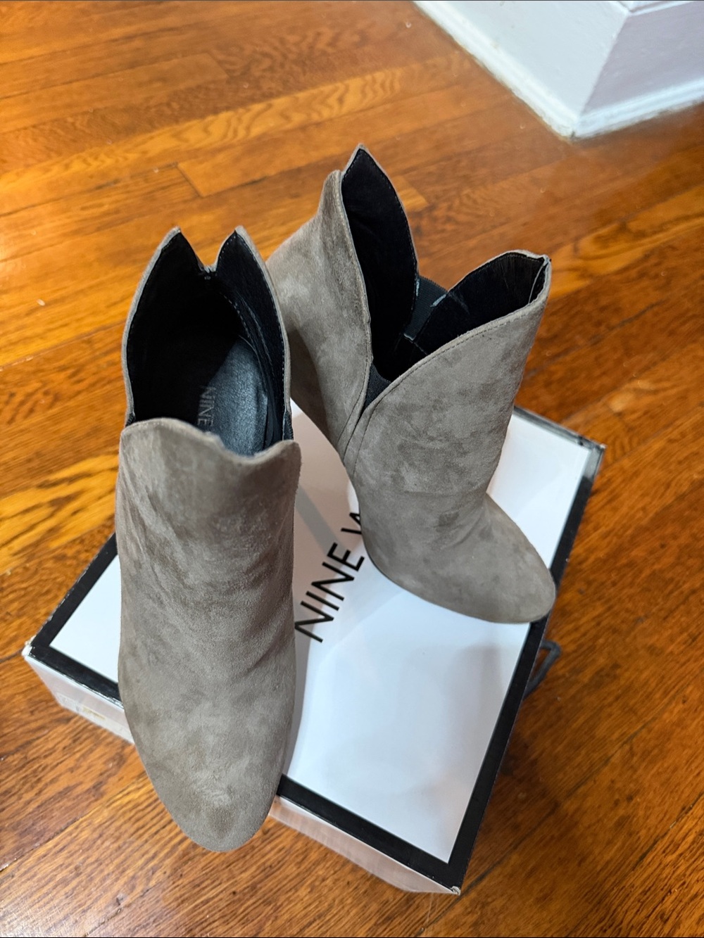 Nine West Grey Suede Pointed Toe Ankle Booties - Picture 4 of 10